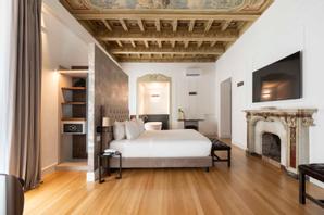 Palazzo Goldoni by Condotti Collection | ROME